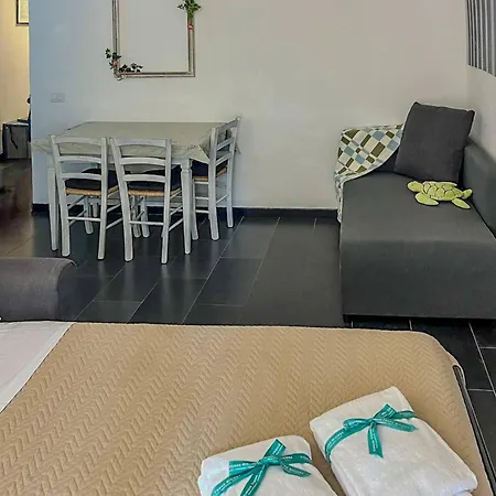 Sciacchetra With Ac & Patio *