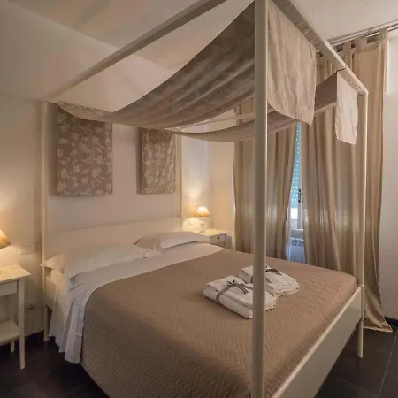 Sciacchetra With Ac & Patio Daire *