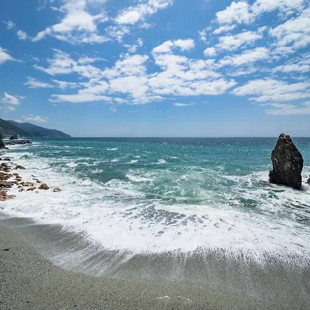 Sciacchetra With Ac & Patio